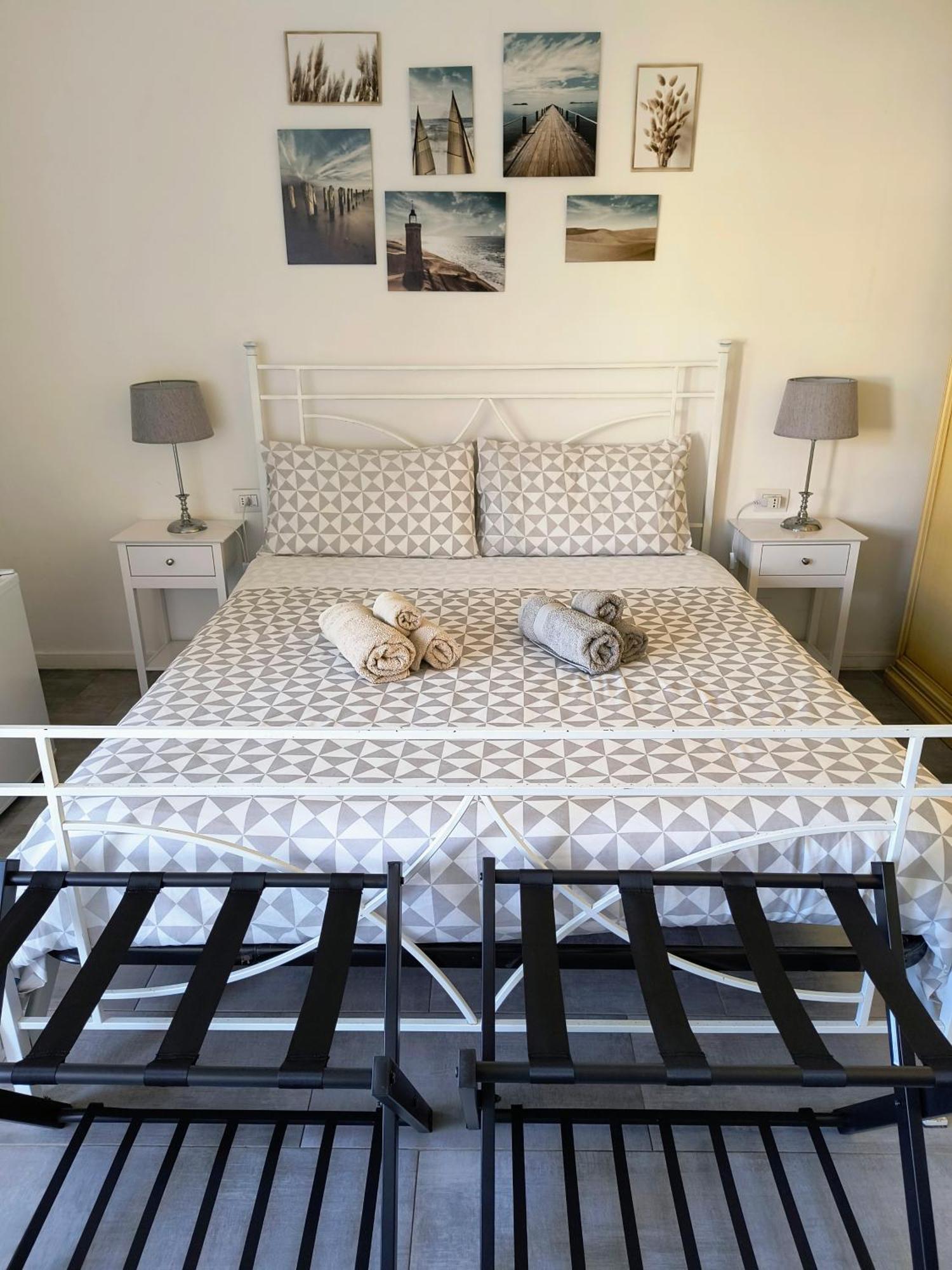 B&B Casa Balai 72 A 100 Mt Dal Mare Porto Torres Esterno foto